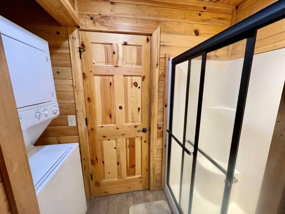 2 Bed Cabin Hot Tub Close To Helen #16 Esterno foto