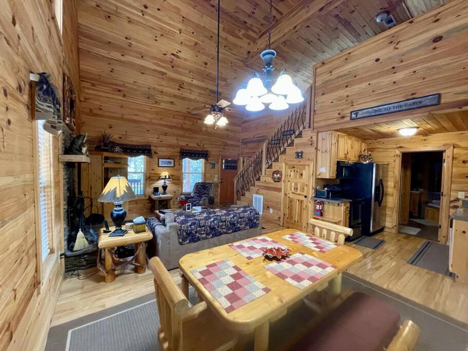 2 Bed Cabin Hot Tub Close To Helen #16 Esterno foto