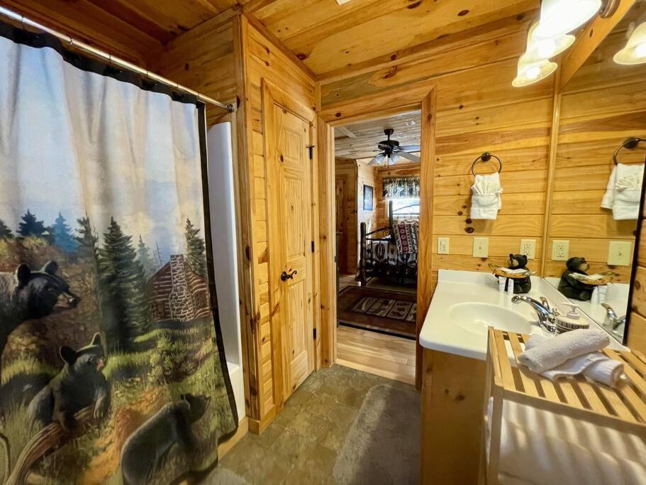 2 Bed Cabin Hot Tub Close To Helen #16 Esterno foto