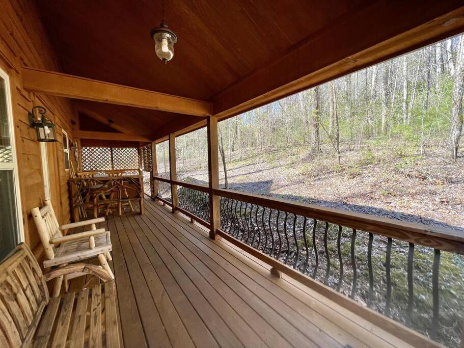 2 Bed Cabin Hot Tub Close To Helen #16 Esterno foto