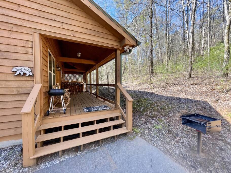 2 Bed Cabin Hot Tub Close To Helen #16 Esterno foto