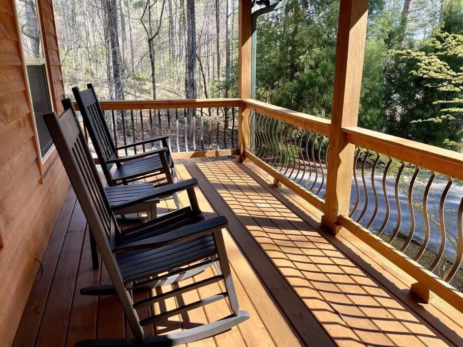2 Bed Cabin Hot Tub Close To Helen #16 Esterno foto