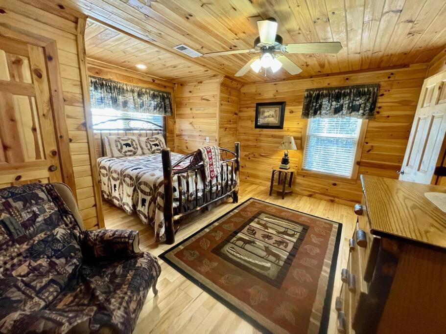 2 Bed Cabin Hot Tub Close To Helen #16 Esterno foto